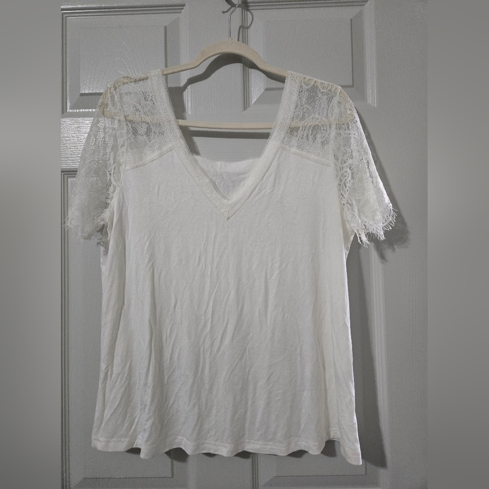 Source Unknown Cream Lace Sleeve Top